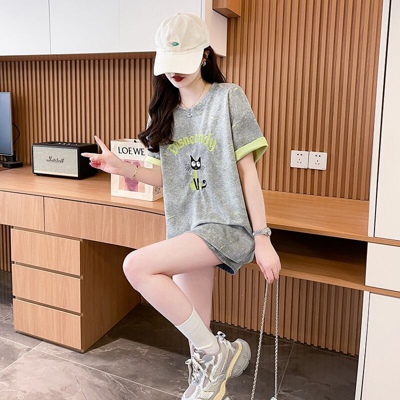 スウィート 早い者勝ち 絶対流行 カジュアル 2色選択 Tシャツ<F-11572>