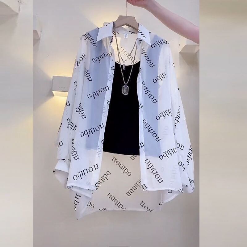 売り切れ必至 オシャレ度満点 シャツ <F-8116>