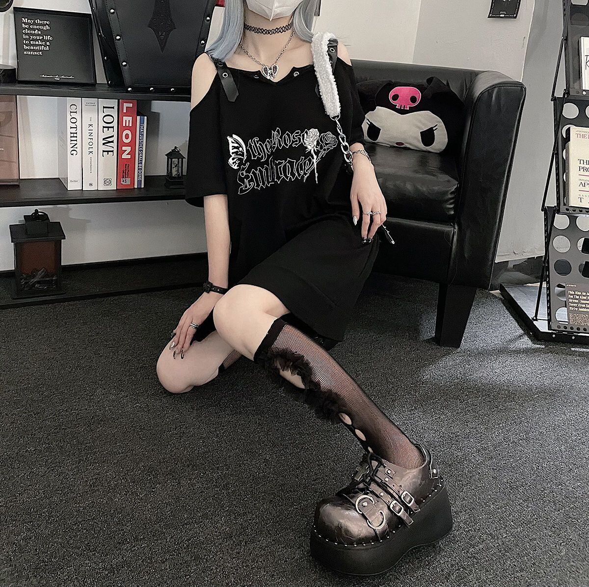 大流行 デザイン性抜群 ファッション 半袖 Tシャツ F-13314