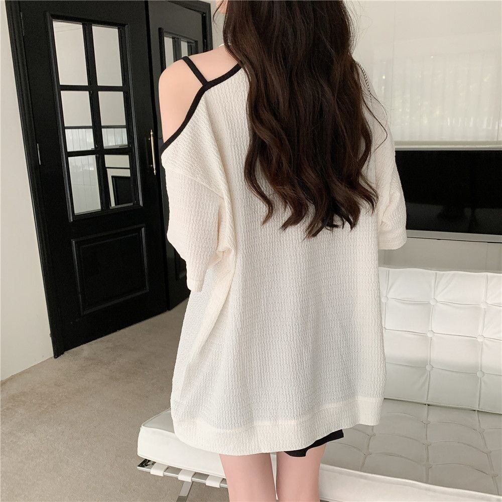 超人気商品 オフショルダー ファッション Tシャツ <F-8667>