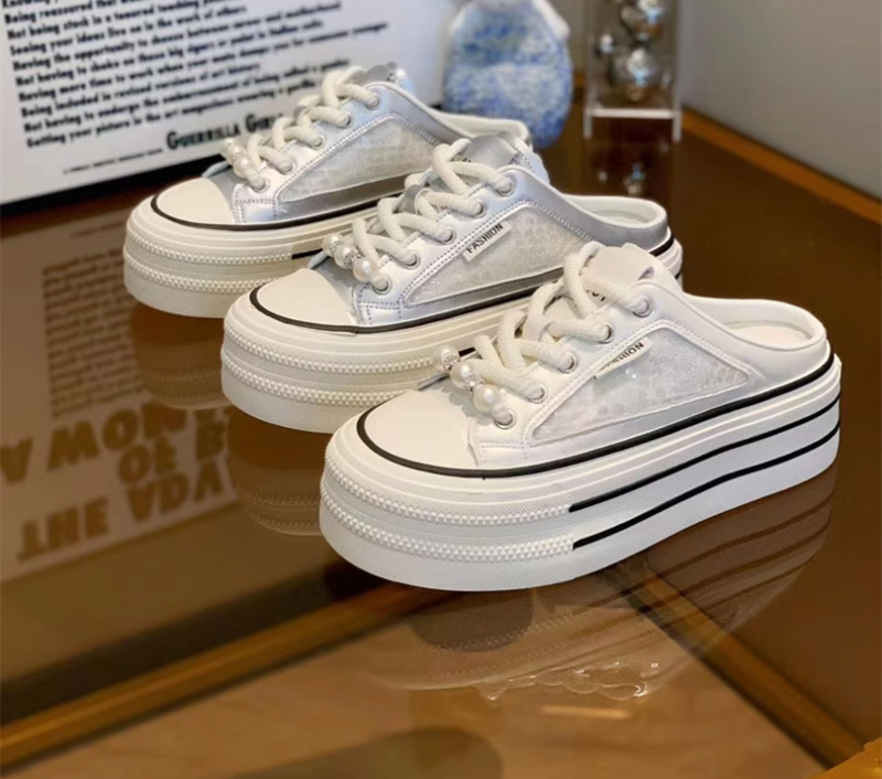 超人気 スリッポン メッシュサンダル スリッパ ミュール 通気性 ヒール4cm プラットフォームソールスニーカーミュール 全2色<F-8551>