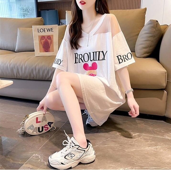 売り切れ必至 Vネック セクシー 切り替え チュール プリントTシャツ ゆったりワンピース ＜F-3050＞