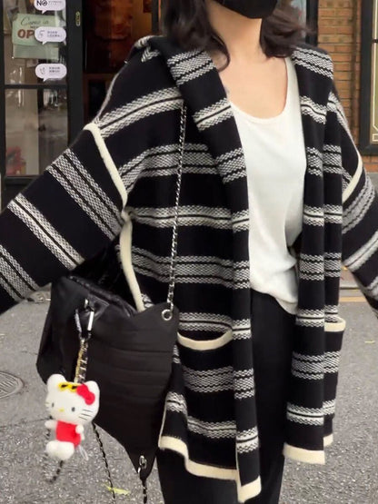 売り切れ必至 ストライプ柄 韓国風ファッション ニットカーディガンF-9376