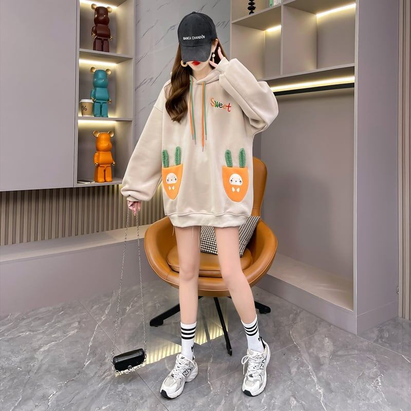 おしゃれ度アップ   ゆったりフード付きパーカ全2色