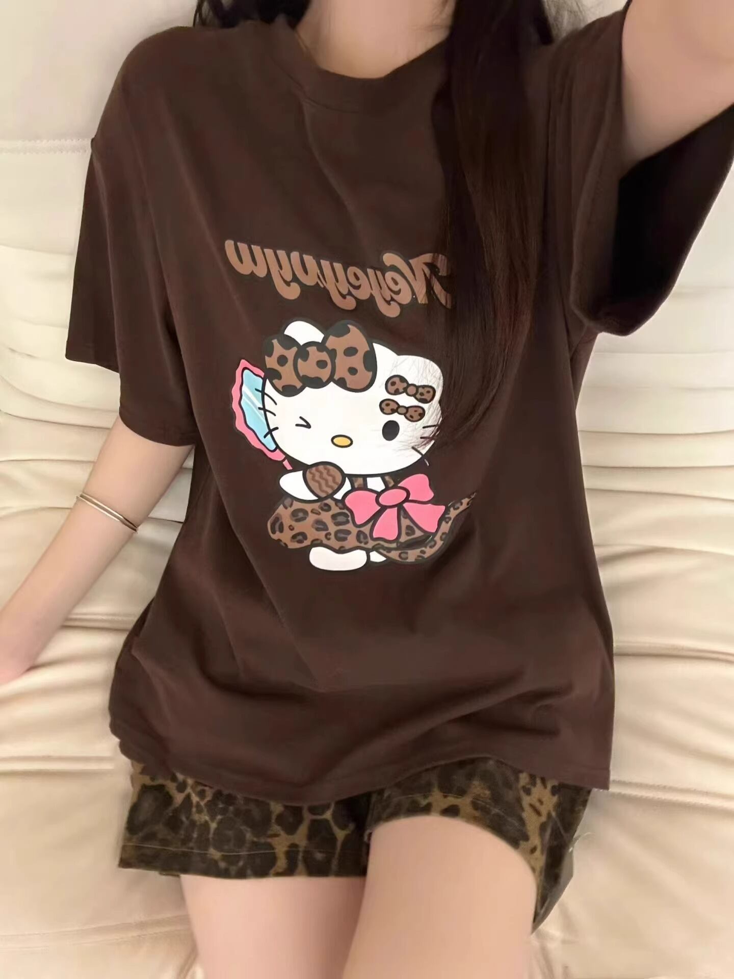 【人気急上昇中！】美人度アップ   真夏も快適 Tシャツ ショートパンツ セットアップ ＜F-11220＞