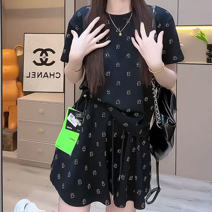 絶対欲しい アバンギャルド ファッション ホットダイヤモンド 2色 半袖 Tシャツ ショートパンツ セットアップF-8842