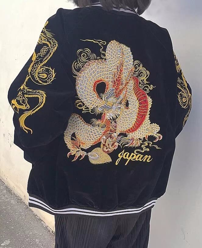 質感のいい   ドラゴン刺繍 二色トップス＜F-4124＞