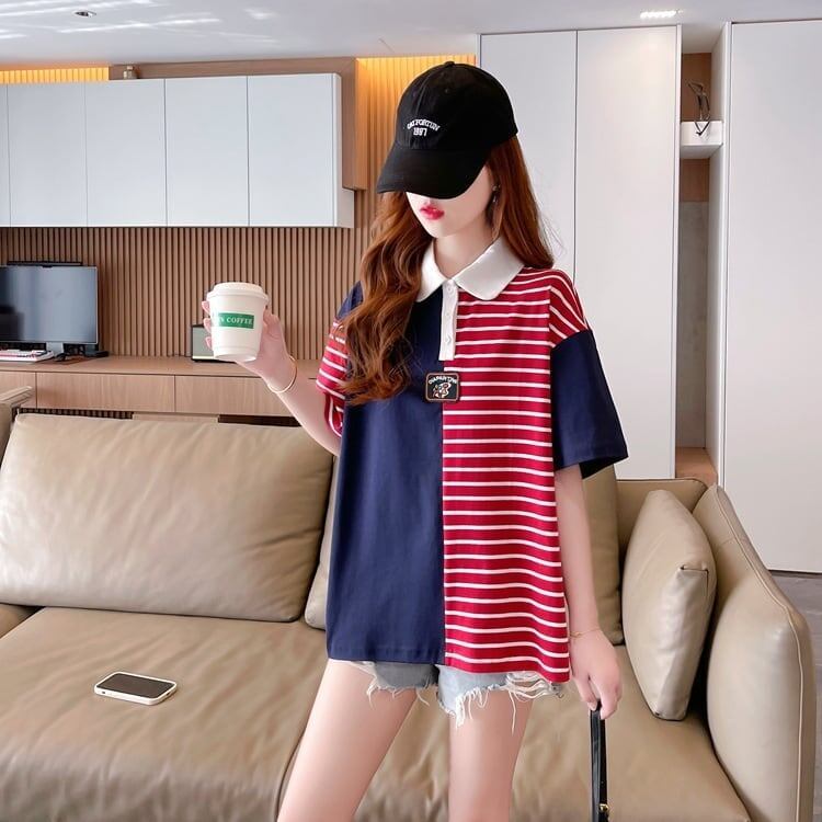 遊び心のあるエレガンスをあしらったピンクカラー、コントラストストライプの半袖Tシャツ<F-2955>