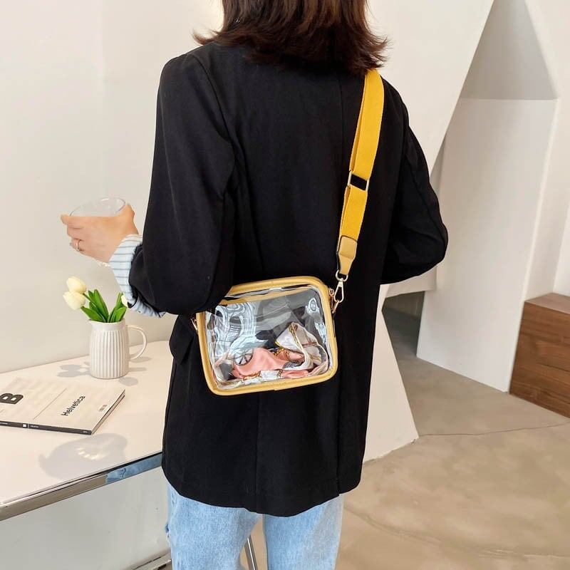 デザイン感   ファッション