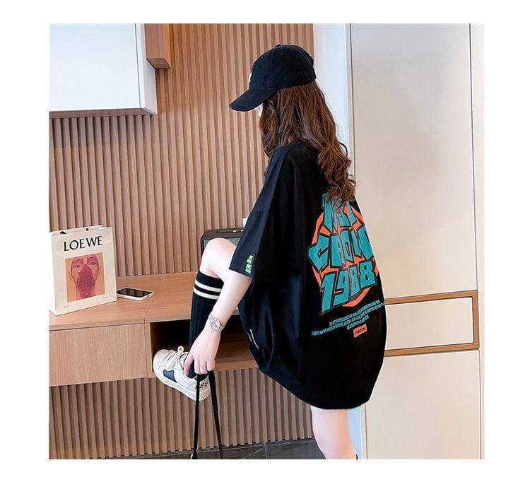 組み合わせやすい アルファベット 数字ロゴ プリントTシャツ ゆったり半袖＜F-2957＞