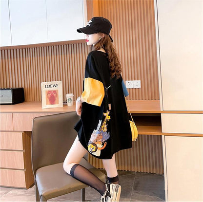 遊び心溢れるキュートなデザインのレディースゆったり半袖Tシャツ<F-2855>