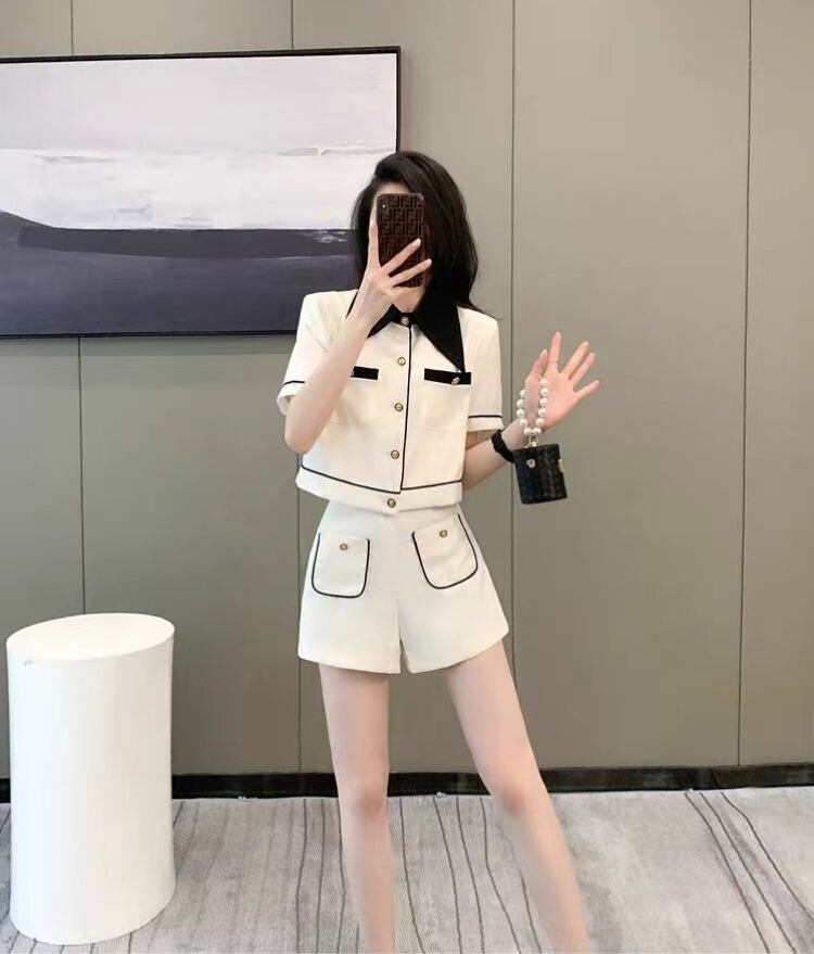 美人度アップ エレガント 絶対流行 上質 半袖Ｔシャツⅹパンツセット<F-6609>