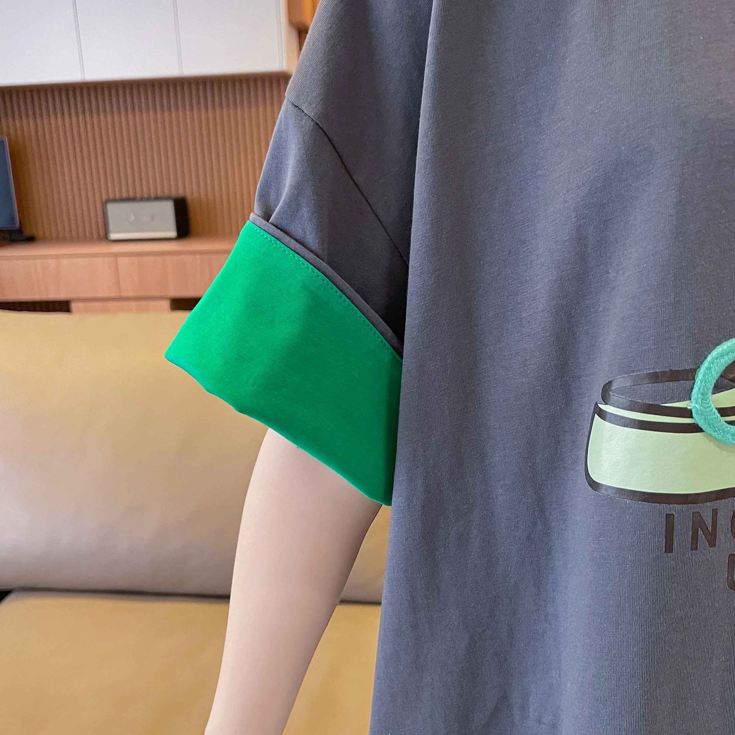 韓国系   ラウンドネック Tシャツ ゆったり半袖 ＜F-2988＞