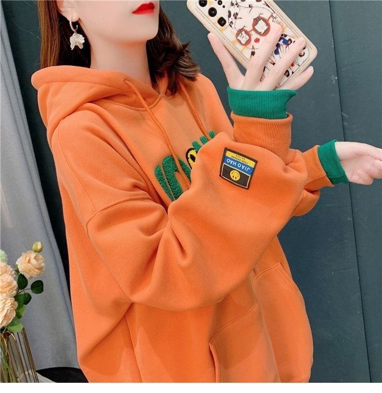 ルーズなレイジースタイルの刺繍入り薄手のフード付きトップ<F-5063>