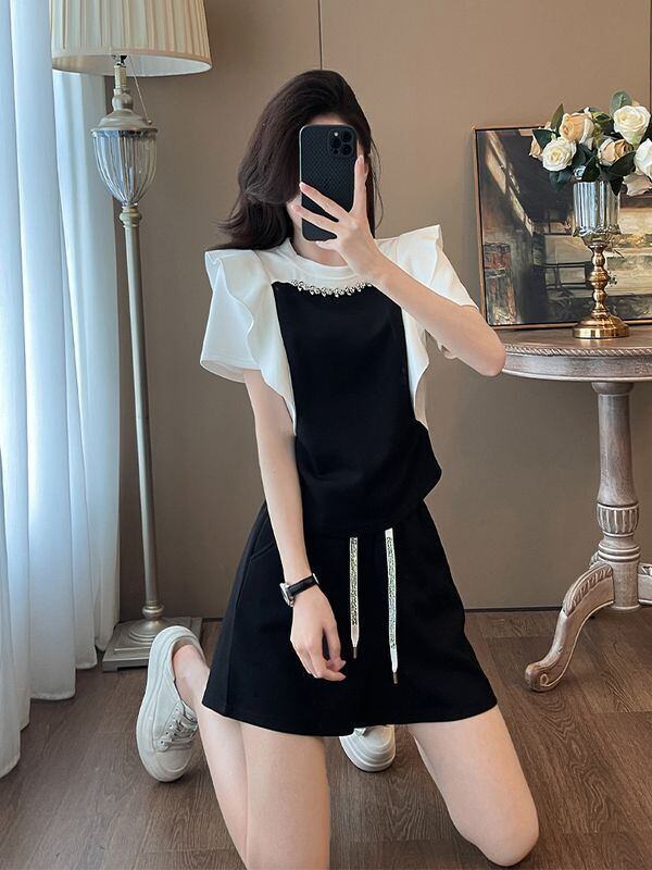 新商品 ホットダイヤモンド 絶対欲しい 切り替え 半袖 Tシャツ ショートパンツ セットアップF-8864