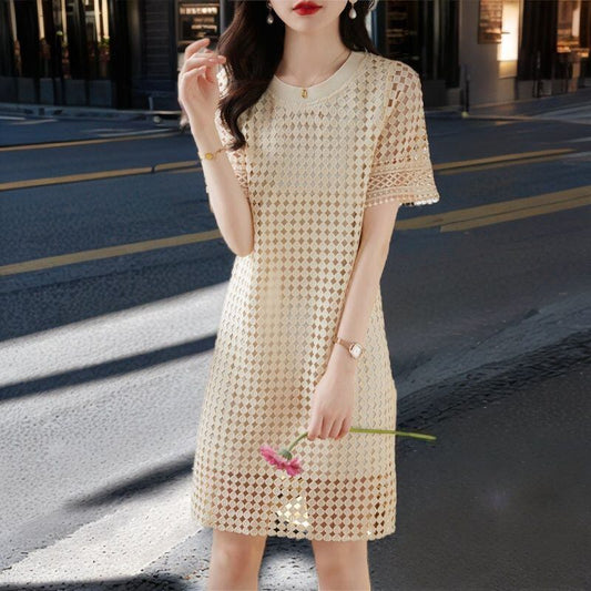 絶対欲しい エレガント 上質 知的 シンプル 透かし彫り ワンピース<F-8381>