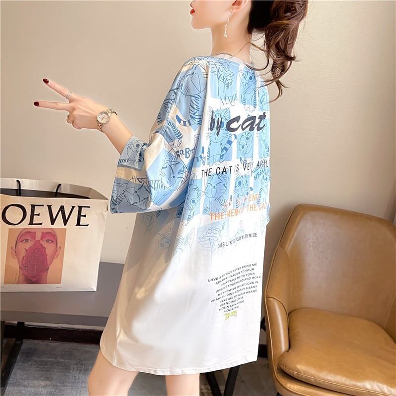 【半額！期間限定！！】大好評 プリント 猫柄 ロング Tシャツ 四色 ゆったりワンピース ＜F-4017＞