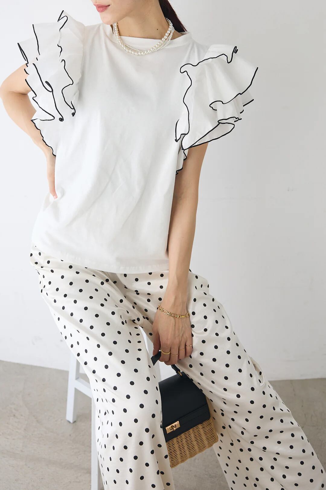美人度アップ 早い者勝ち 大人可愛い カジュアル 共2色 TシャツF-12149