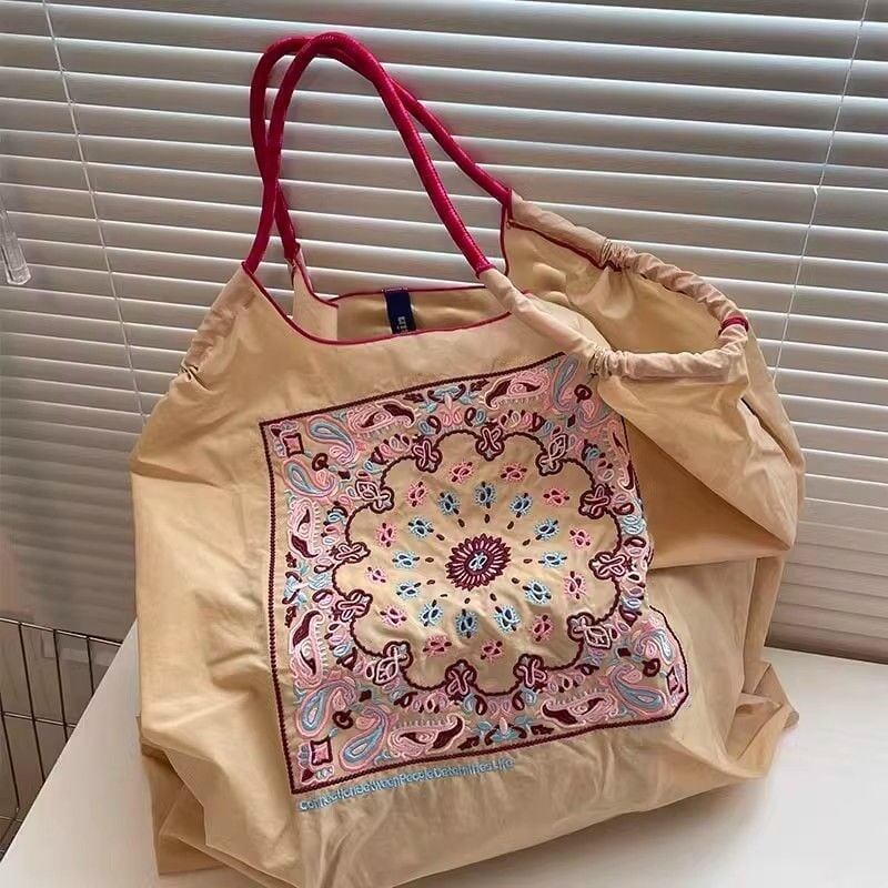 大好評   刺繍プリント