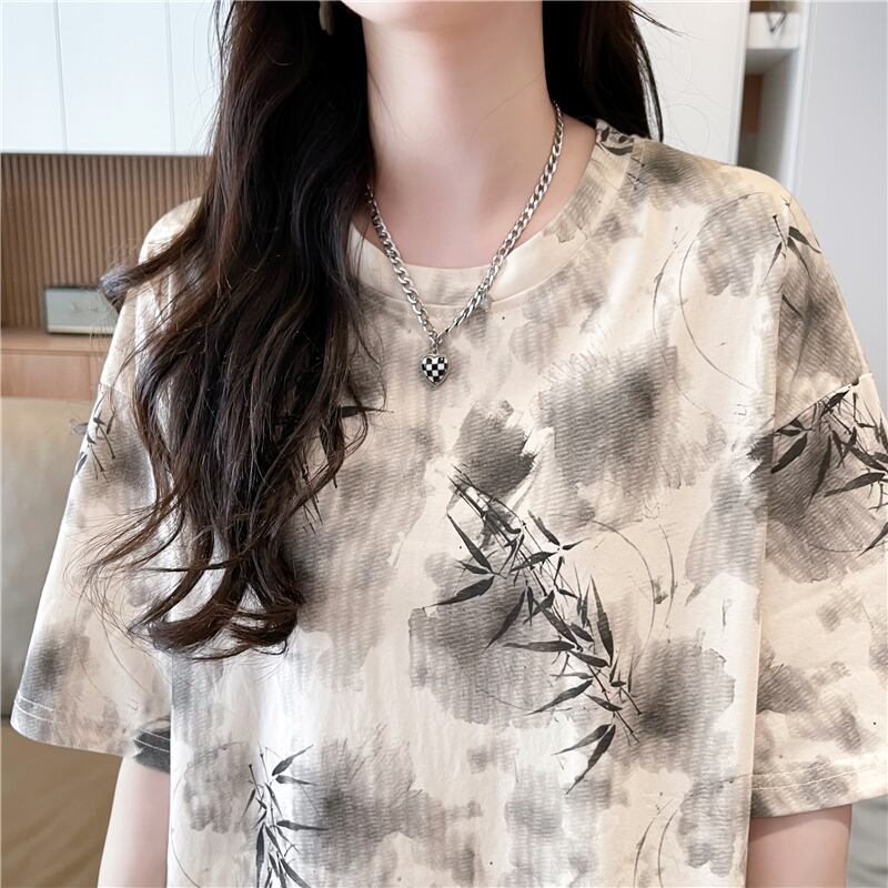 新商品 高級感溢れる オシャレ度満点 2色選択可 Tシャツ カットソー＜F-8277＞