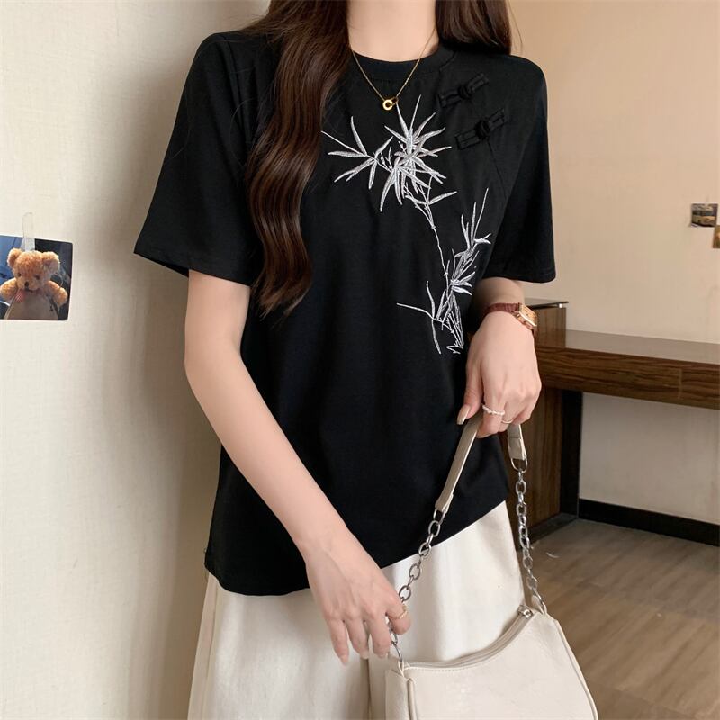 おすすめ 海外トレンド カジュアル モーダル 刺繍 半袖Tシャツ＜F-8476＞
