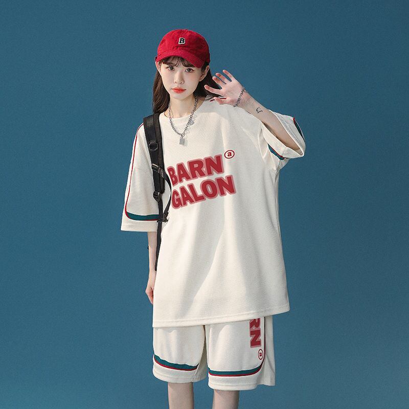 大好評 ファッション カジュアル ルーズ半袖ＴシャツⅹパンツセットF-6539