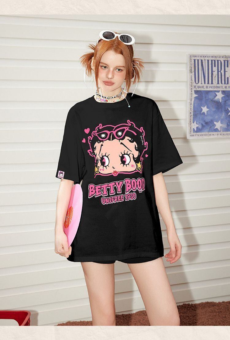 新商品 売れ筋 着心地良い デザイン性抜群 全2色 半袖 Tシャツ F-13157