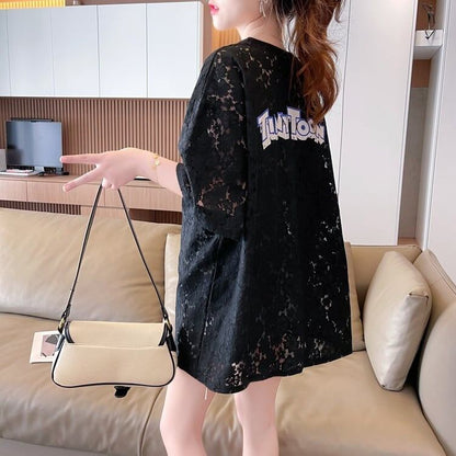 ハイエンドデザインセンスレース中空ルーズミドル丈半袖Tシャツ<F-3035>