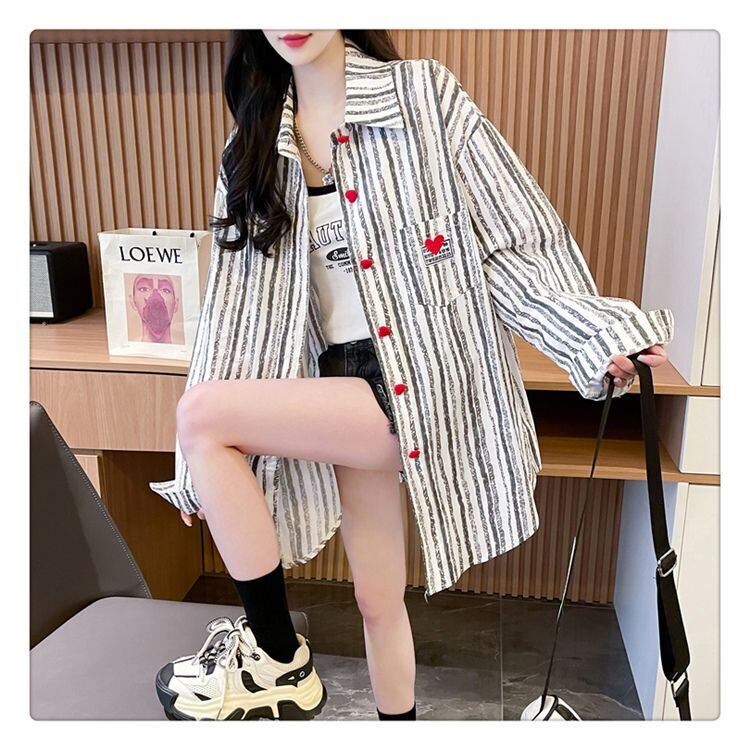 流行新作 カジュアル 目を奪われる ストライプ柄 全2色 シャツ＜F-9084＞