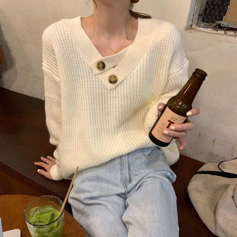 知的で品の良い   一目惚れ 3色選択可 長袖 ニット セーター＜F-2572＞