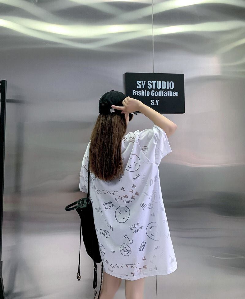 売り切れ必至 ゆったり ファッション感満々 ロング丈 3色半袖Tシャツ＜F-9086＞