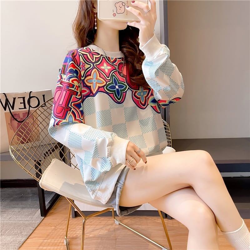 スタイリッシュ   女性力を高める スウェット パーカー＜F-2791＞