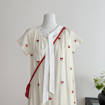 フルーツ刺繍 襟リボン ワンピース F-13225