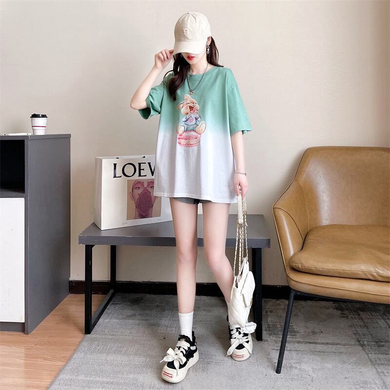 話題沸騰中 グラデーション おしゃれ度高め プリント 2色選択 半袖 Tシャツ F-9218