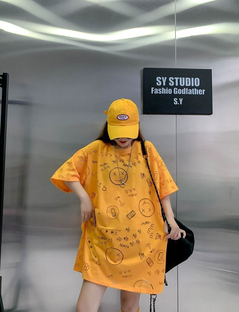 売り切れ必至 ゆったり ファッション感満々 ロング丈 3色半袖Tシャツ＜F-9086＞