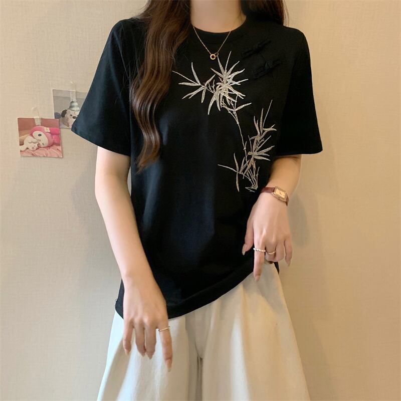 おすすめ 海外トレンド カジュアル モーダル 刺繍 半袖Tシャツ＜F-8476＞
