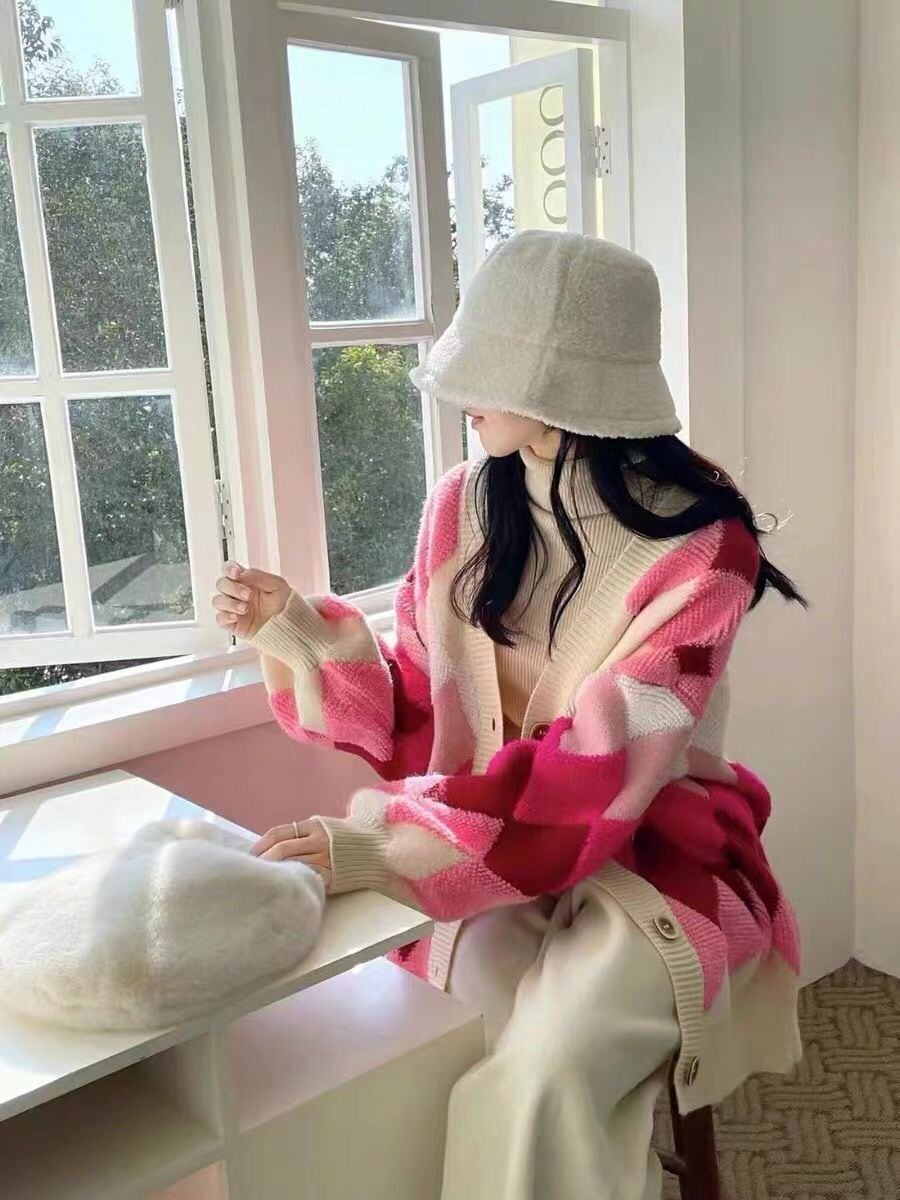 売り切れ必至   ダイヤ柄