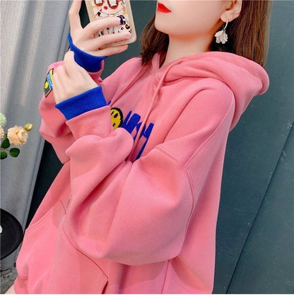ルーズなレイジースタイルの刺繍入り薄手のフード付きトップ<F-5063>