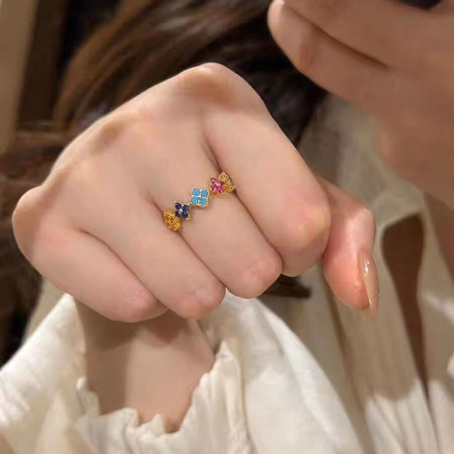 大好評 絶対欲しい レトロ 美感いっぱい 着心地抜群 ブレスレット ネックレス・ブレスレット・リングの3点セット＜F-12738＞