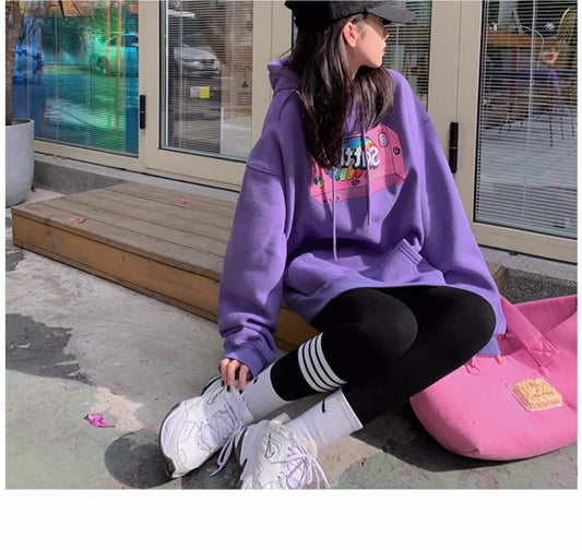 定番シンプル   グラフィックプリントフード付き