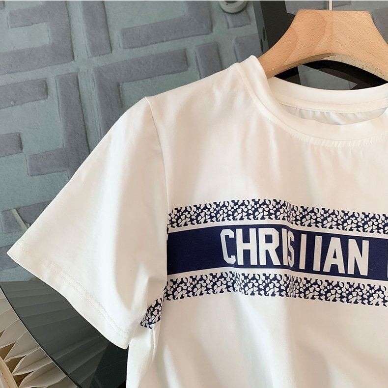 超人気 ファッション 上品 カジュアル 半袖Ｔシャツⅹパンツセット<F-8880>