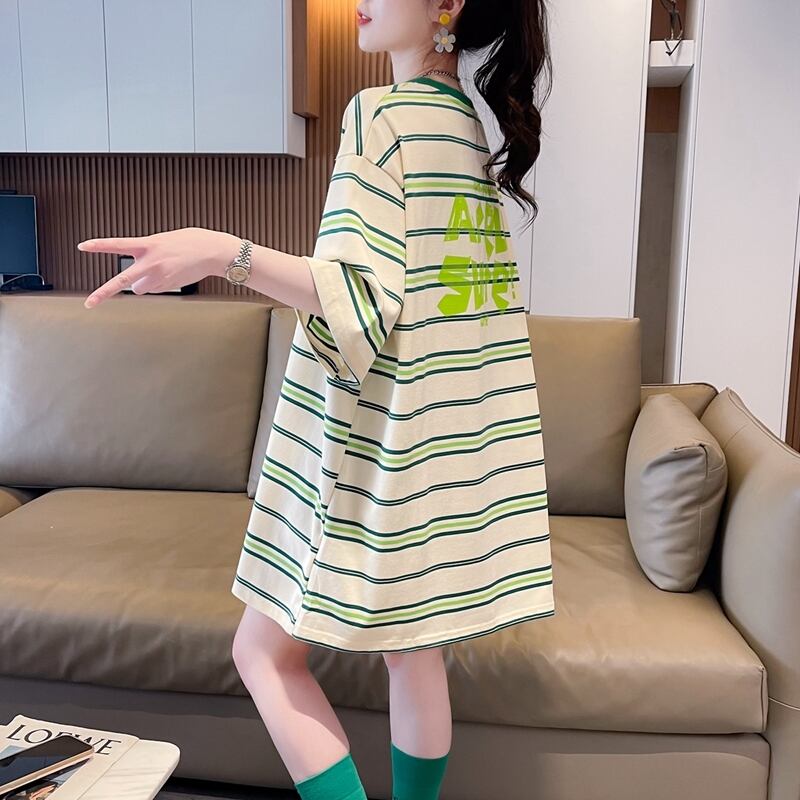 【半額！期間限定！！】大好評 シンプル ファッション 3色選択可 ストライプ柄 半袖Tシャツ カットソー＜F-8464＞
