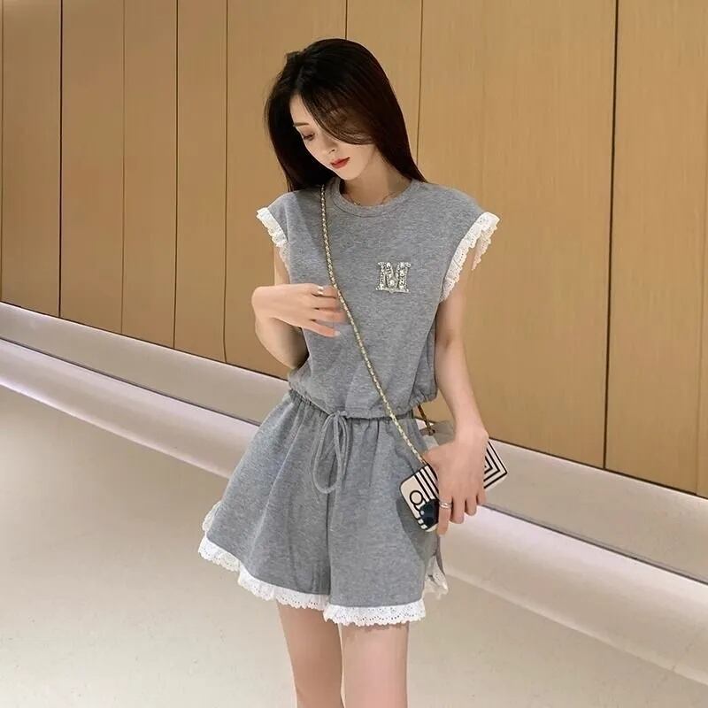 話題沸騰中 上質 おすすめ カジュアル 切り替え 半袖Ｔシャツ ショートパンツ セットアップ <F-11241>