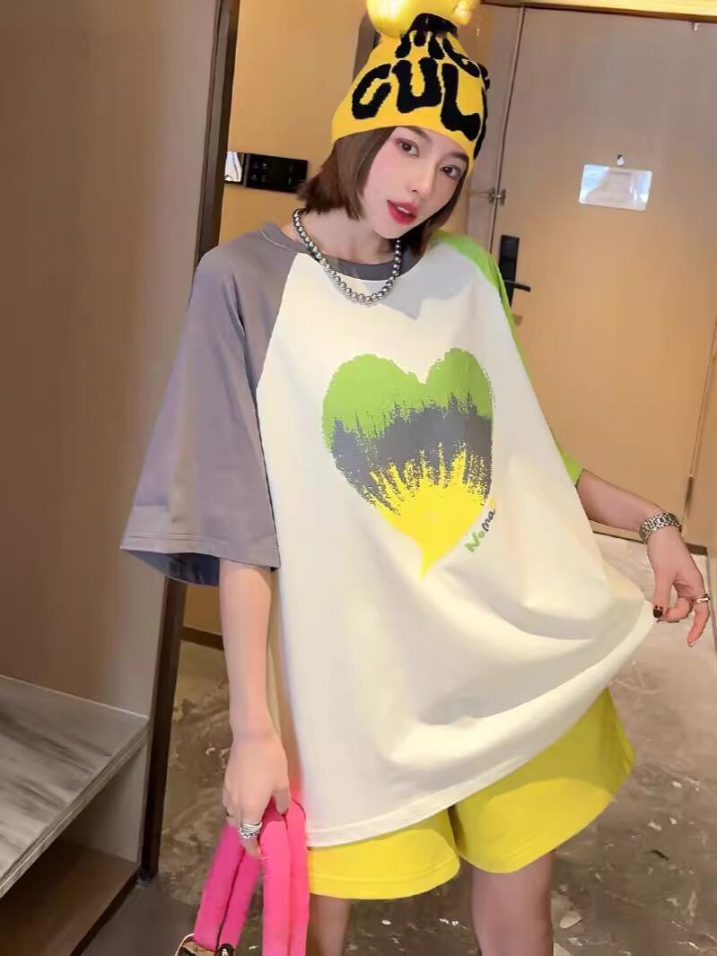 絶対欲しい プリント ロゴ カラーマッチング ゆったり 3色半袖Tシャツ＜F-8383＞
