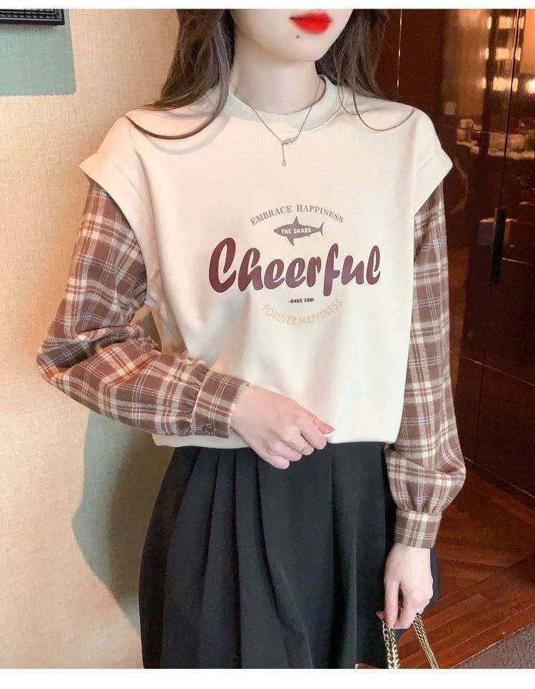レイヤード風   チェック柄ロゴ