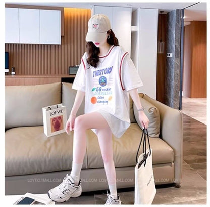 組み合わせやすい 白 プリントTシャツ  ロング アルファベット ＜isf-2843＞