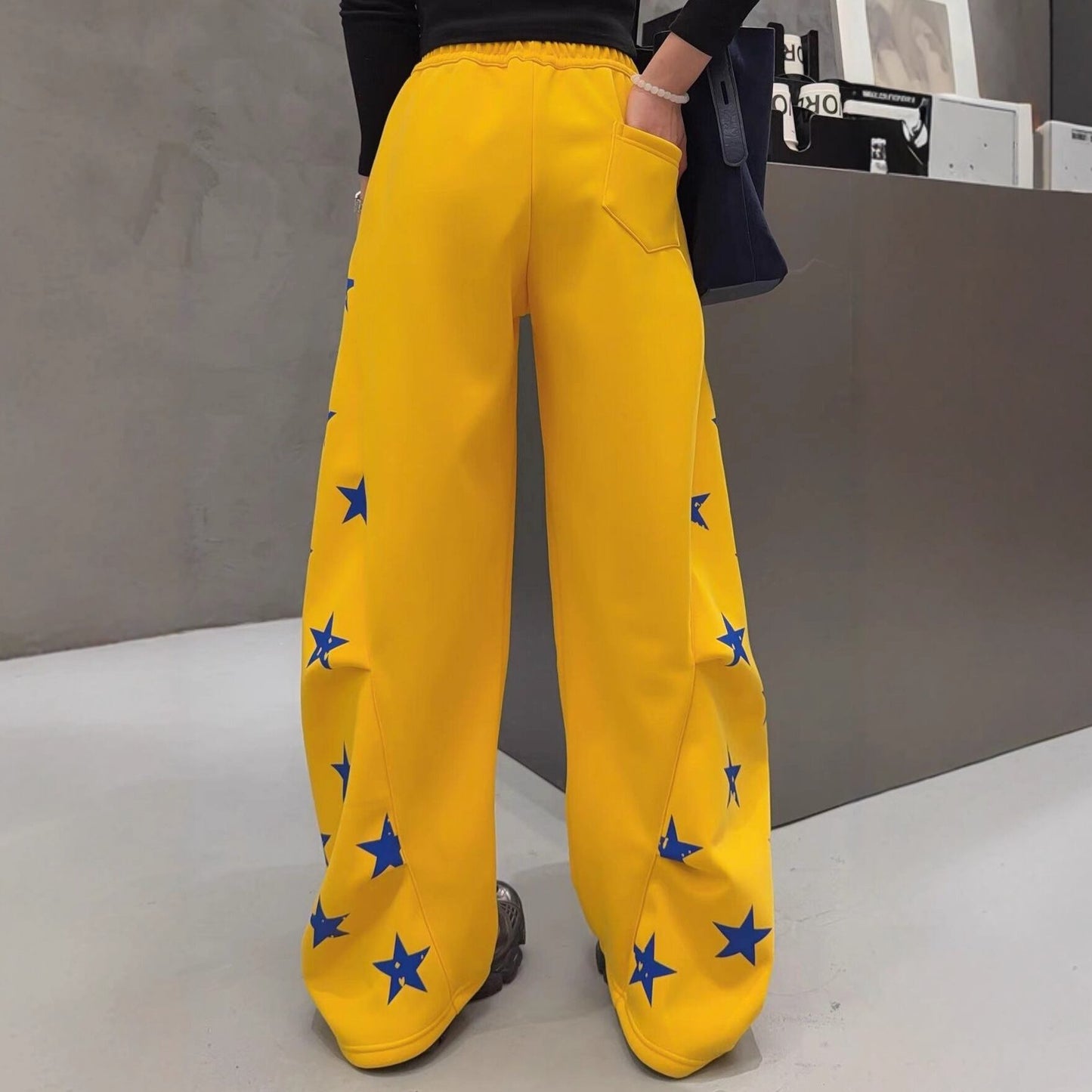 絶対流行 オシャレ 切り替え デザイン 三色 スウェット ジョガーパンツ F-12263