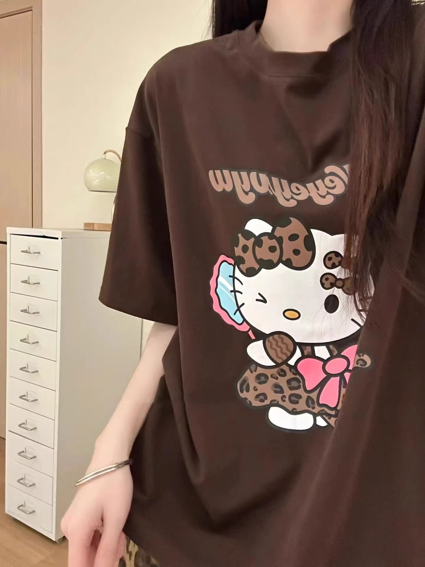 【人気急上昇中！】美人度アップ   真夏も快適 Tシャツ ショートパンツ セットアップ ＜F-11220＞