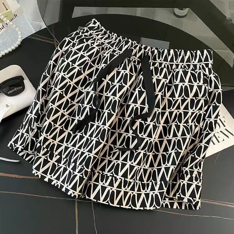 好感度UP ラウンドネック 上質 半袖Ｔシャツ ショートパンツ セットアップ <F-8709>