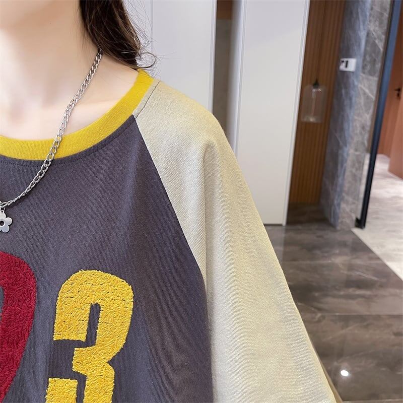絶対欲しい カラーマッチング 数字刺? ロング Tシャツ ゆったり 半袖 ＜F-2896＞